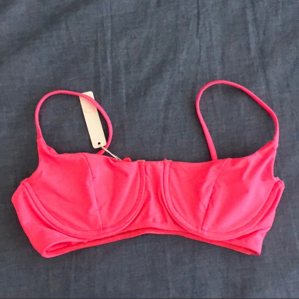 NWOT Lolli Bikini Top